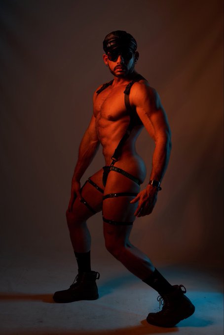Miami - Ft Laudardale photographers DM me for Collaboration ?

? @travislanephoto 

#picoftheday #shooting