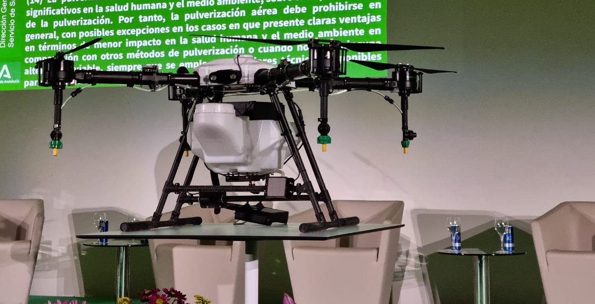 📣 #GOPhytoDron participa hoy en Sevilla en el #16SymposiumSV, organizado por el @COITAND 🛰️ Mª del Carmen Márquez, coordinadora del #GrupoOperativo, hablará sobre el uso de los #drones para la aplicación de #fitosanitarios. 🌱

@GOPhytoDron @irtacat @La_UPM @unisevilla