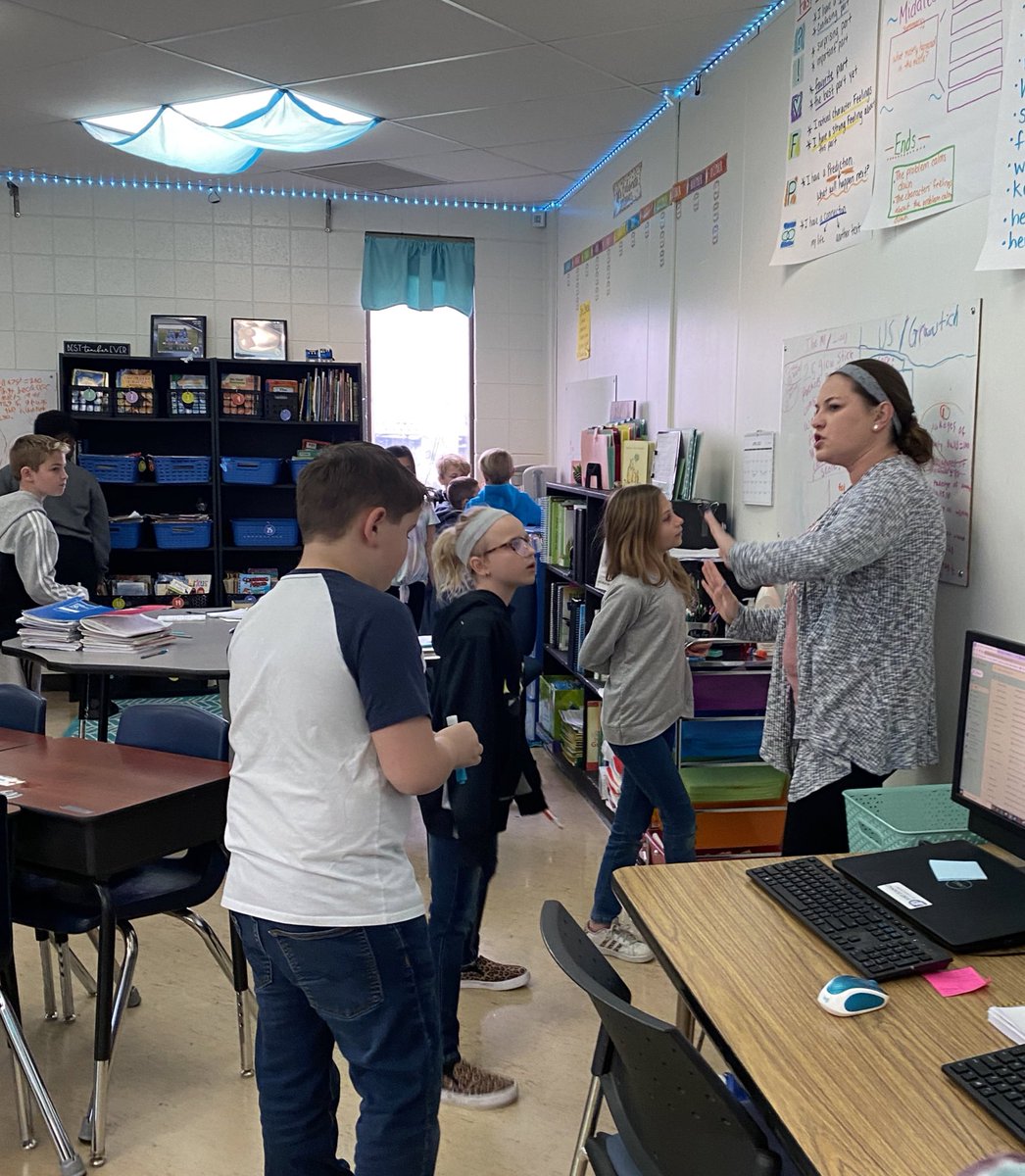 zumprogress's tweet photo. Wow, great 3rd grade collaborative math conversations and love hearing their thinking ! #Math360 #PSEsoars https://t.co/JOR5Iyojia