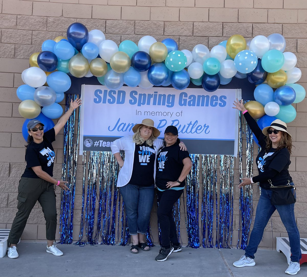 MTapia_CI's tweet photo. Ta-da!!! Let the games begin!!! 🏃♀️ 🏃♂️ #TeamSISD #SISDSpecEd https://t.co/0vpwDAVaQj