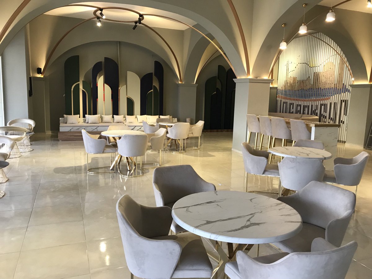 Kaymakamlığımızın öncülüğünde açılan Hasankeyf Hanımeli Kadın Kooperatifi Kafe&amp;Satış mağazasının açılışına katılım sağladık. <a href="/senol_ozturk61/">Şenol Öztürk</a> <a href="/batmanilsaglik/">Batman İl Sağlık Müdürlüğü</a>