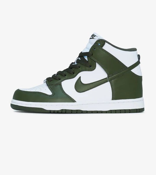 snkr_twitr's tweet photo. Dropping tomorrow 7am PT/10am ET via Jimmyjazz 

GS Jordan Retro 6 ‘Midnight Navy’
-> https://t.co/BAxiM0lBBF

GS Nike Dunk High ‘Cargo Khaki’
-> https://t.co/15P9S1vpGp

Nike Air Force 1 ‘07 ‘Wheat’
-> https://t.co/0BTN2lU6FI

#AD https://t.co/t91RT1h7RJ