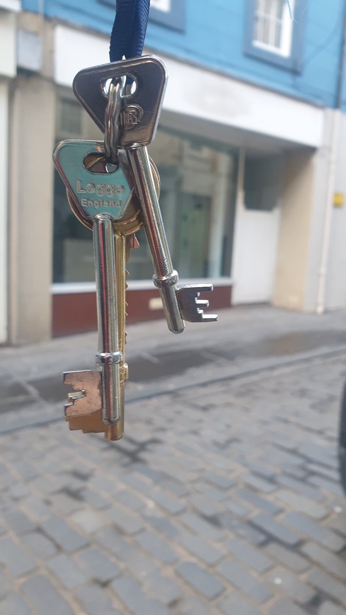 NrthrnSoulKitch's tweet photo. Something new is on the horizon for Northern Soul.
If you know you know... if you don't you will soon... 🤩
#FeedBelliesNotBins #SocialEnterprise
#NorthernSoulKitchen #BerwickUponTweed #WestSt #ShareShop https://t.co/wtAO7uNmuS