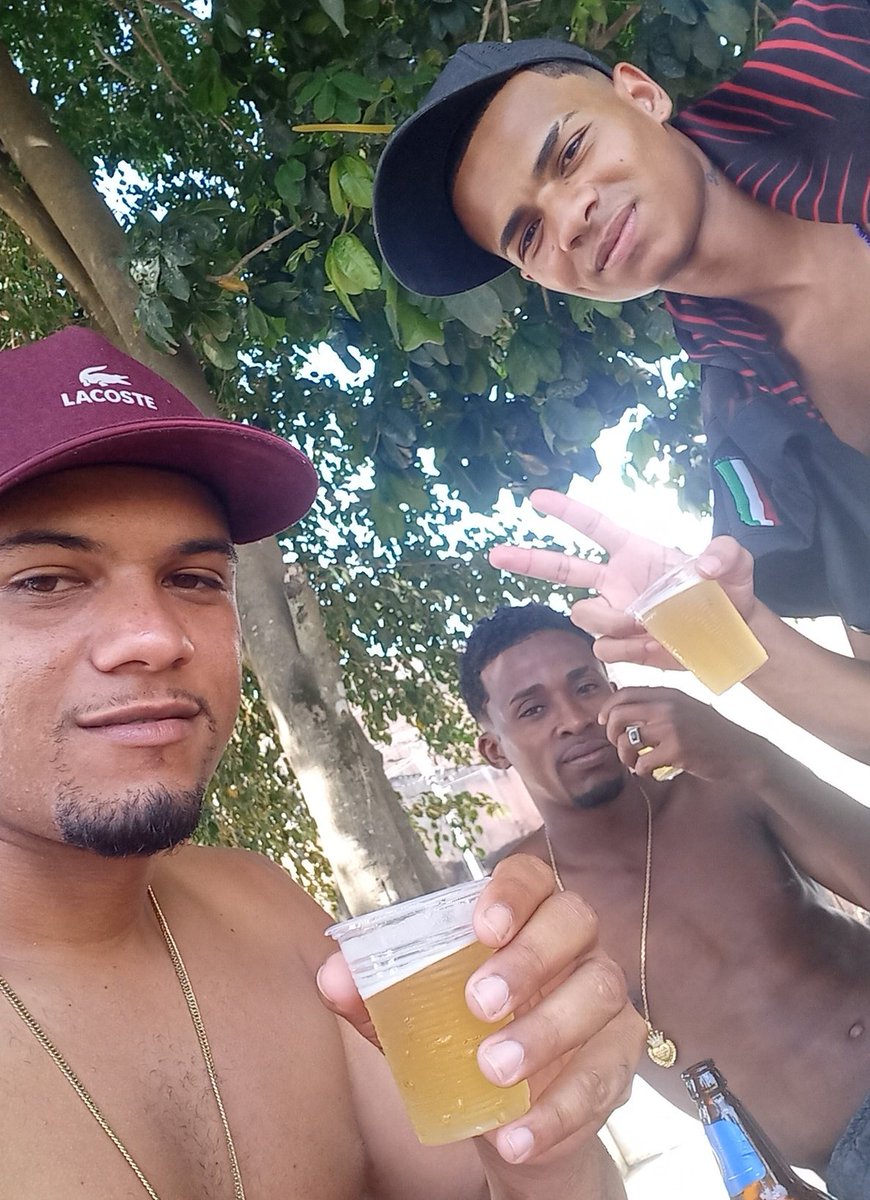 yuri_mdc's tweet photo. Os crias ta ai 🥵🚩 https://t.co/7DqUxwGwJl