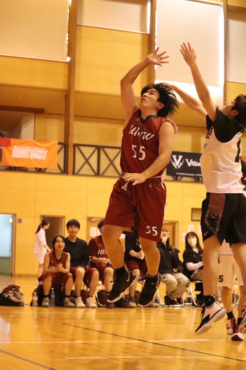 iuhw33365995's tweet photo. 男子バスケ部です🏀🏀🏀
いよいよ4月！大学生活の始まり🌸
さらに楽しい大学生活を送るために、男子バスケ部でお待ちしております！
色んな学科の先輩たちがいるので、学校生活のことも相談できますよ〜！
皆さんに会える日が楽しみです！
少しでも気になる方DMお待ちしてます！#大田原キャンパス https://t.co/Jm6SlmnwHE