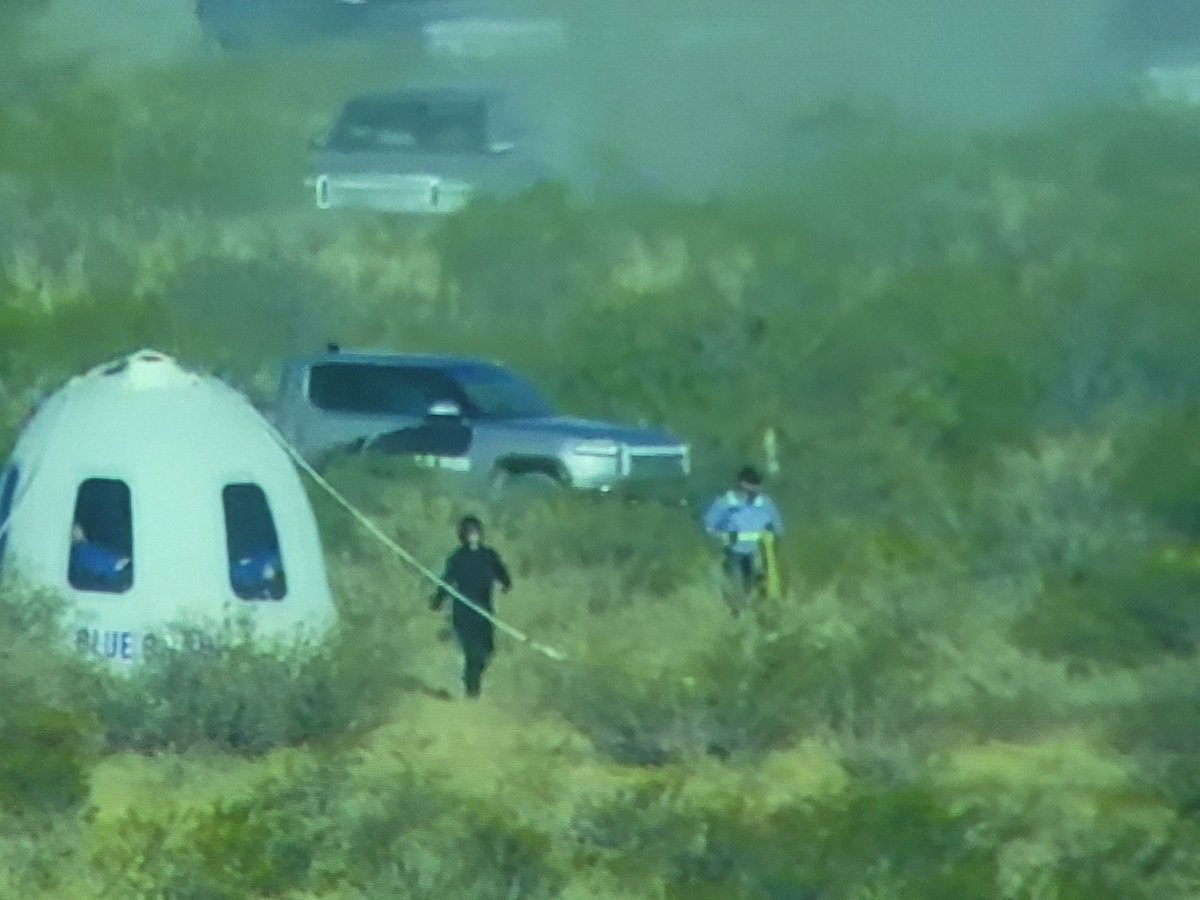KConner1213's tweet photo. Our @NISDKuentz engineers were so excited to watch the @blueorigin launch today! Lots of great conversations. And having part of our Kuentz family on that capsule recovery crew?? AWESOME!! #FutureRocketScientists #Roaring20 https://t.co/9mfnpqamD6