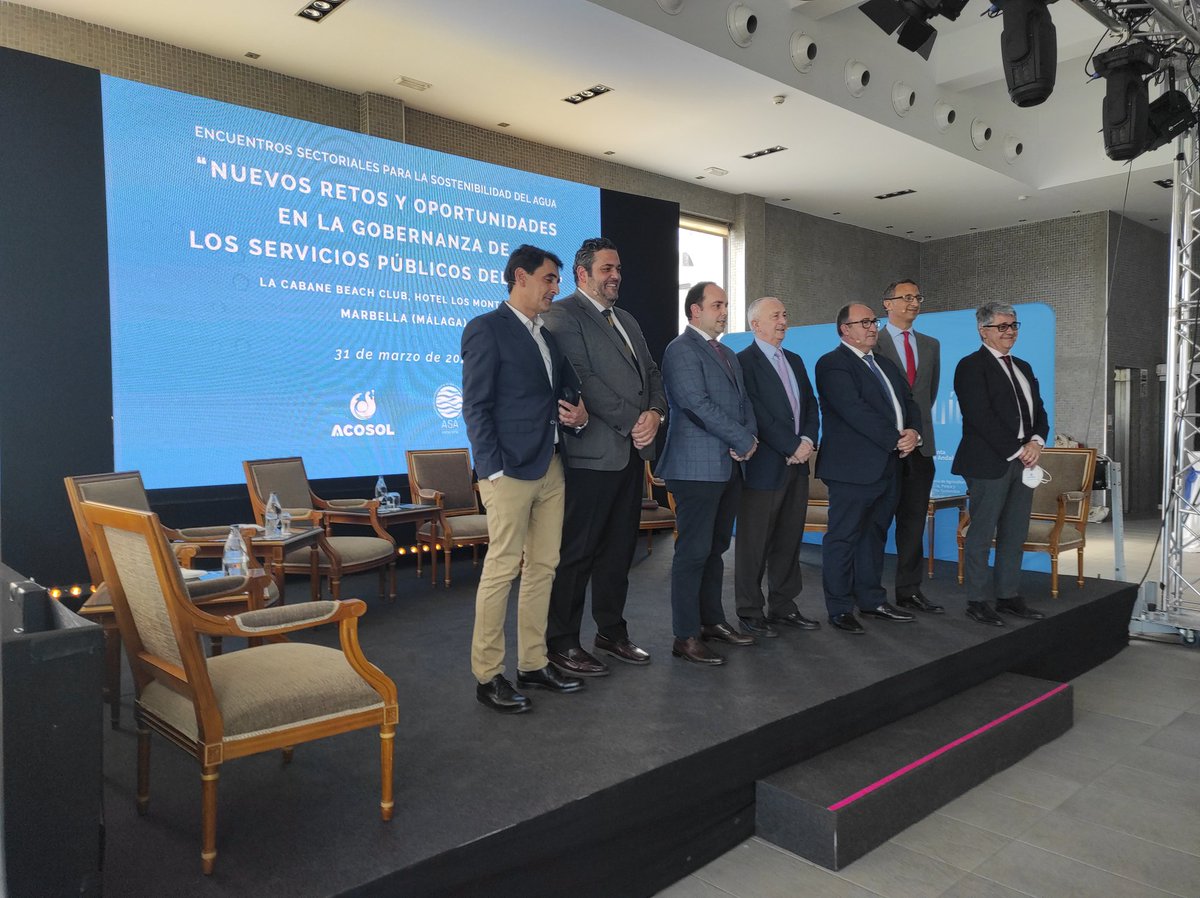 ASA_Andalucia's tweet photo. Celebramos en colaboración con @AcosolSA la Jornada "Nuevos retos y oportunidades en la #gobernanza de los servicios públicos del #agua". Ciclo de Encuentros para la #sostenibilidad del agua promovidos desde @ASA_Andalucia @AgriculturAnd @AndaluciaJunta @EMASAMalaga @arcgisa https://t.co/FncqDoKMxJ
