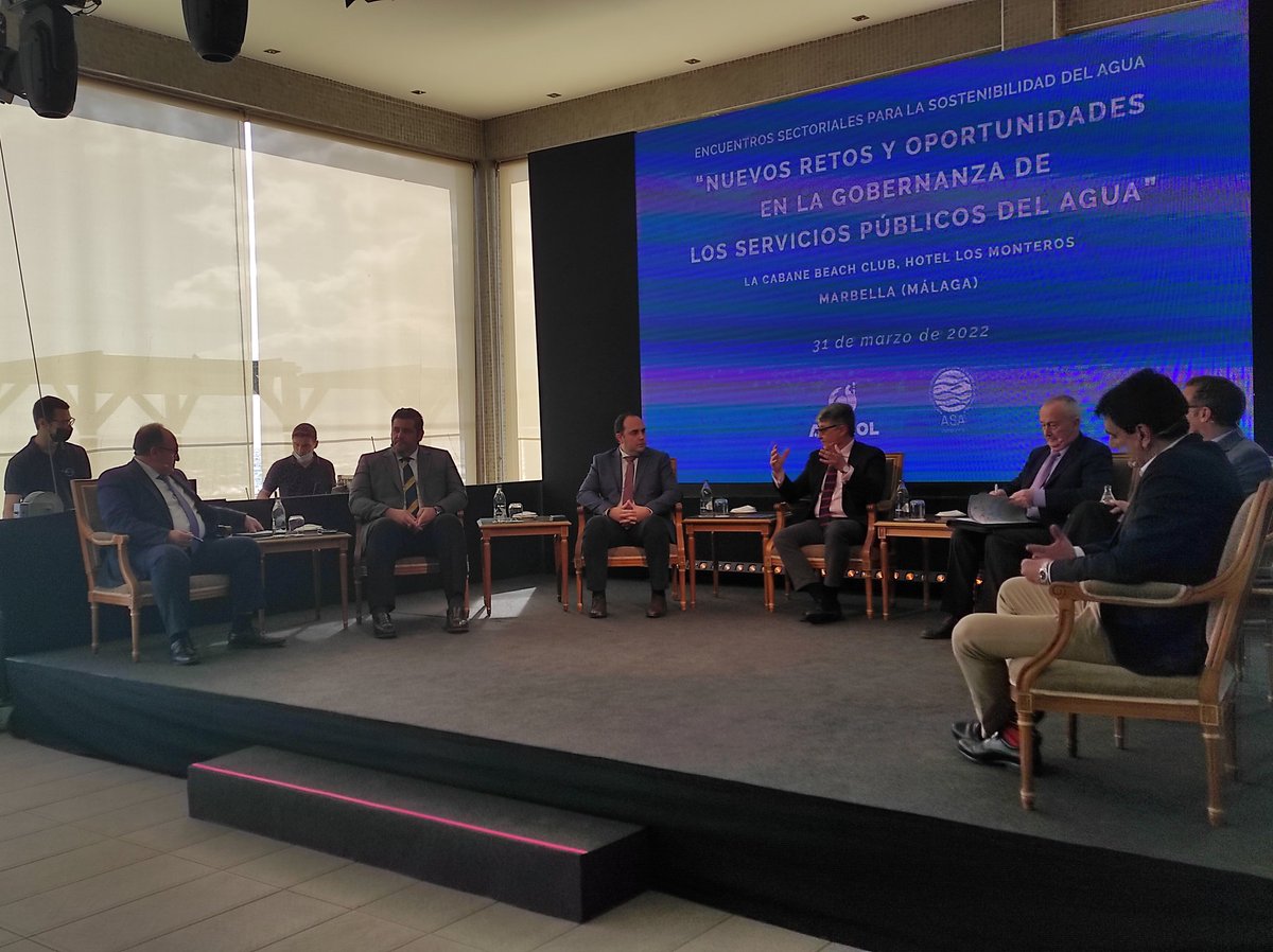 ASA_Andalucia's tweet photo. Celebramos en colaboración con @AcosolSA la Jornada "Nuevos retos y oportunidades en la #gobernanza de los servicios públicos del #agua". Ciclo de Encuentros para la #sostenibilidad del agua promovidos desde @ASA_Andalucia @AgriculturAnd @AndaluciaJunta @EMASAMalaga @arcgisa https://t.co/FncqDoKMxJ