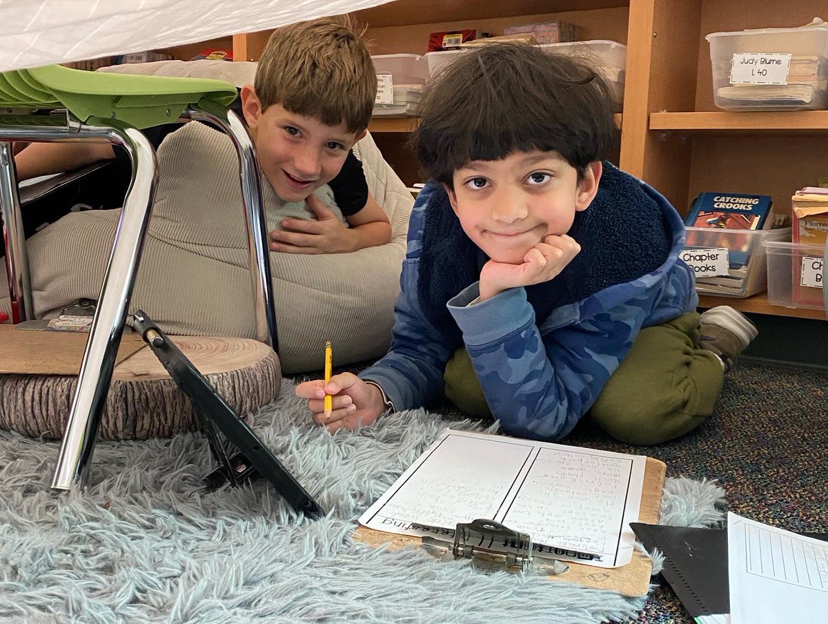 StumpyClass's tweet image. Learning in our forts ❤️ @WGESdragons