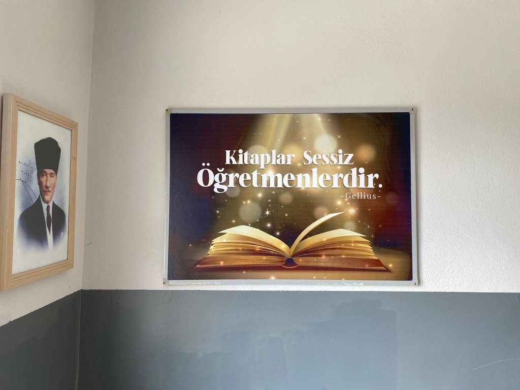 #KütüphaneHayattır