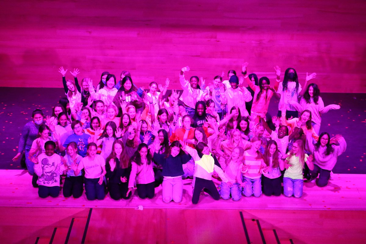 This afternoon we enjoyed our house song competition with some excellent renditions of popular songs. Congratulations to winners #StSwithunsMowbray for their energetic version of Abba's Super Trouper and to all the other houses for taking part 🎤<a href="/StSwithunsMusic/">St Swithun's Music</a> #StSwithunsMusic