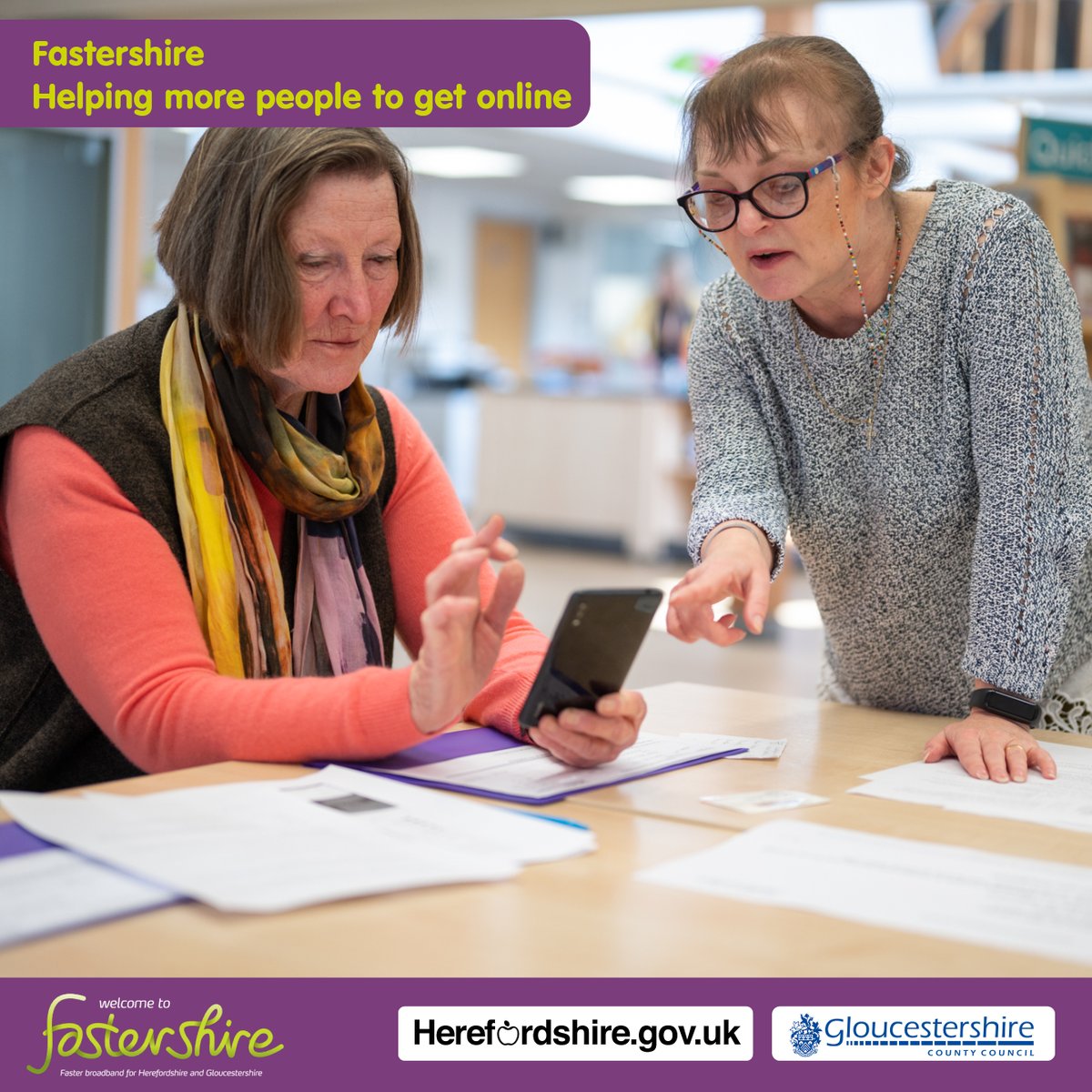 Fastershire visited Ross-on-Wye Library this week to provide a free training session to help more people get online. 
Participants learned how to message, send photos and keep in contact with friends and family using WhatsApp.
To find out more visit: fastershire.com/events/