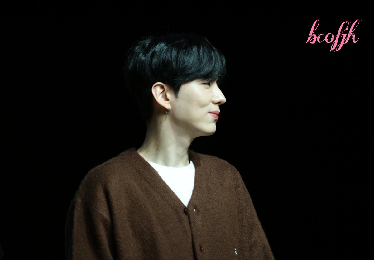 bcofjh1006's tweet photo. 💖💖
#민혁 #이민혁 #몬스타엑스 #MonstaX #AprilFoolsDay
#기현 #KIHYUN #MONSTAX https://t.co/gNp5zqb8cK