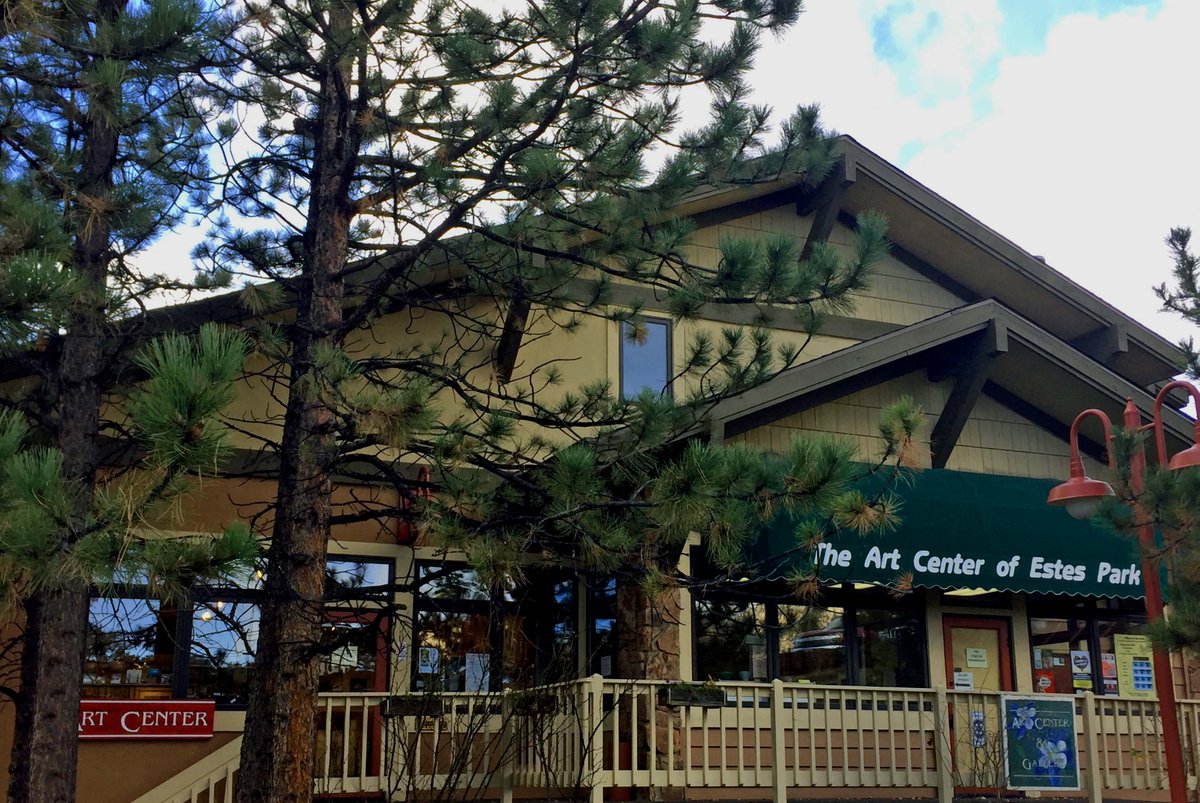 The Art Center is hosting the Fine Arts Guild of the Rockies' "SILENT AUCTION", April 1 from 5 - 7 as part of the First Friday Art Groove. Proceeds from the auction goes to a scholarship fund for high school seniors. Come place your bid and tour the gallery.