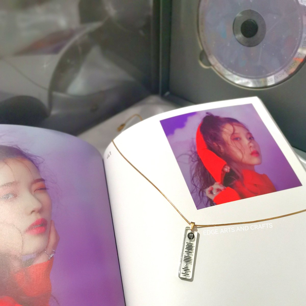 edgeaac's tweet photo. IU Spotify Necklace 💖

Fanmade Merch only
https://t.co/ww3aj2hpx9
https://t.co/ww3aj2hpx9 
https://t.co/ww3aj2hpx9

#Uaena #dlwlrma #jieun #maaena @_IUofficial https://t.co/cJ8YFa4L6w