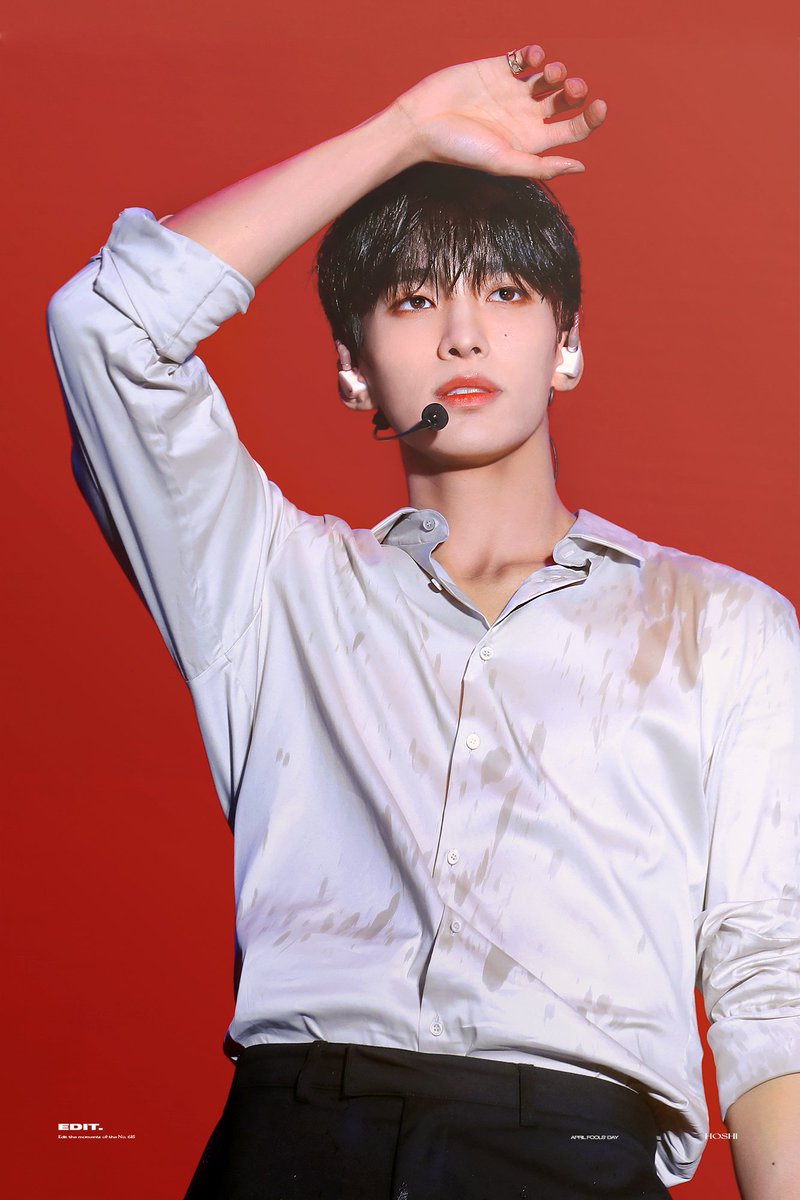Edit_the_moment's tweet photo. 220325 캐럿랜드

마불지🔥
#도겸 #세븐틴 #DK #석민 https://t.co/EfVvl97ahB