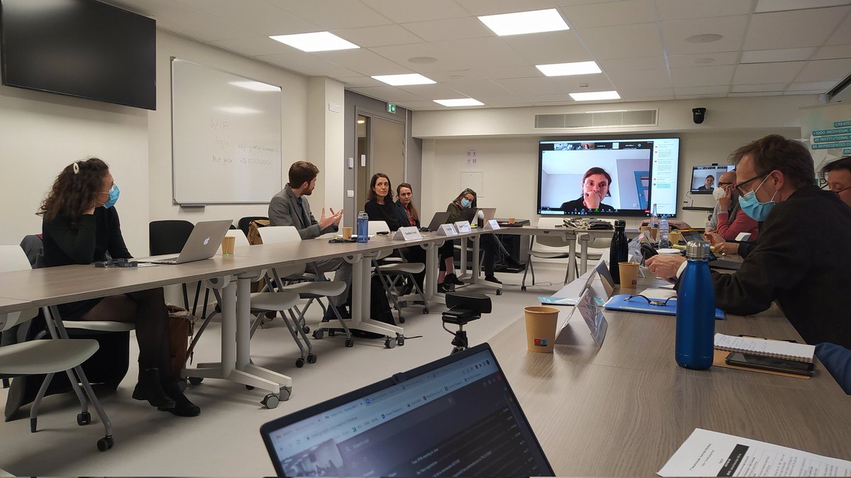 _IPPA_'s tweet photo. Conclusion of the first day of the annual meeting of the French Public Policy Network #FPPN. It's been rich of knowledge and discussion, thank you for your participation!
#french #network #publicpolicy #scholars #PhDs #research https://t.co/8J1PDzh1M2