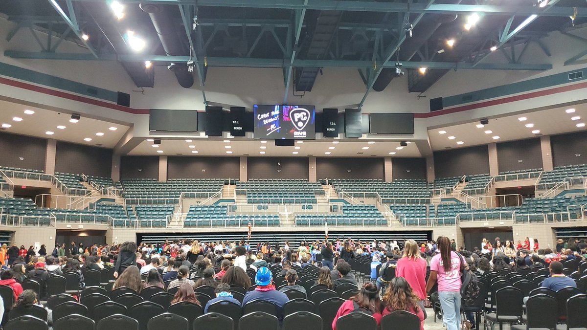 N_dargatz's tweet photo. @LewisMS_AISD @drphilcampbell  @jmbclark3 @SGTTrejoA @geraldmwilliams https://t.co/kq5cwiD6Yj