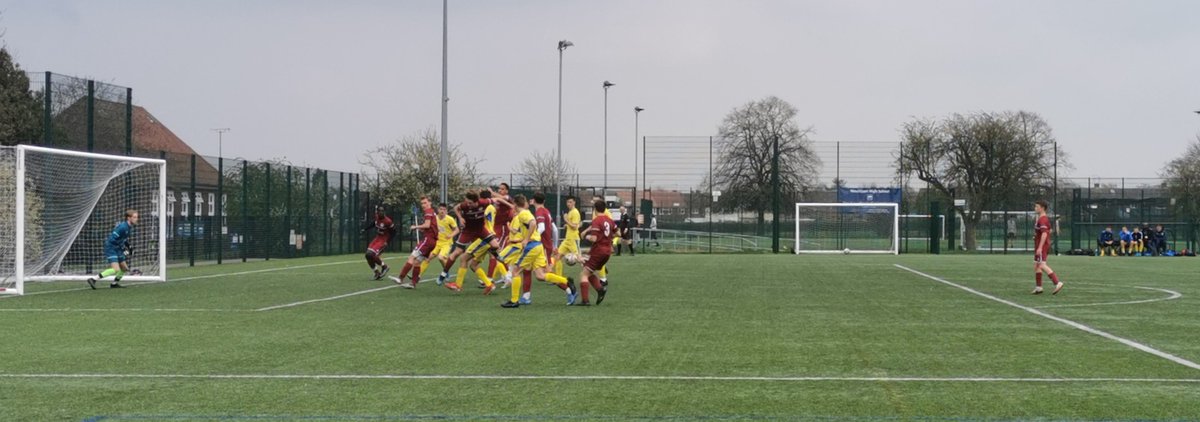 LukeSoley's tweet photo. Wednesday 30th march, @SEC_Footie v @MoulshamHigh , a very tough game against a physical Chelmsford, disappointed with dropping two points but a good point before the Easter break https://t.co/d5NCIY7iud