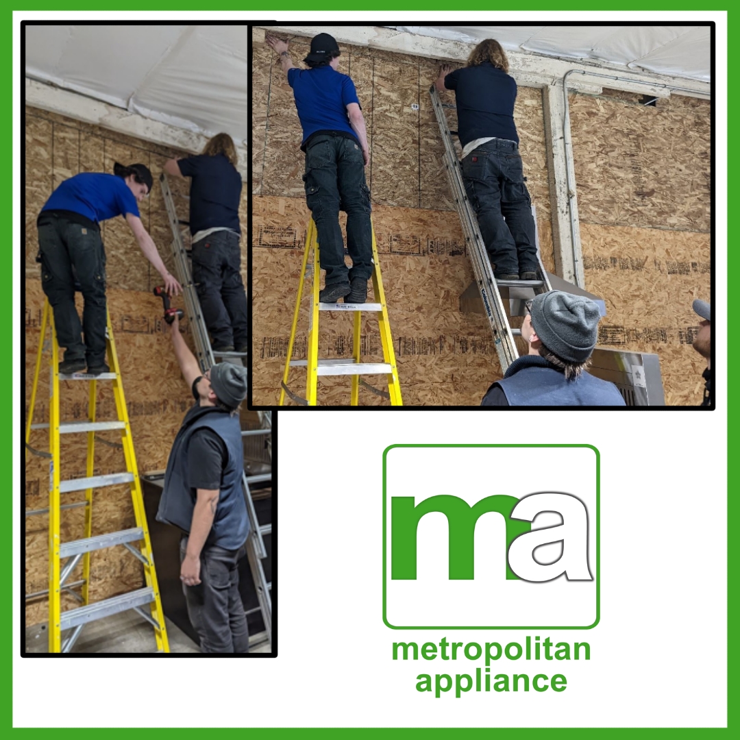 Metro_Appliance's tweet photo. Big changes coming soon to our clearance area! Stay tuned for a newer, easier way to shop our best deals! https://t.co/bpW18NV7ZG