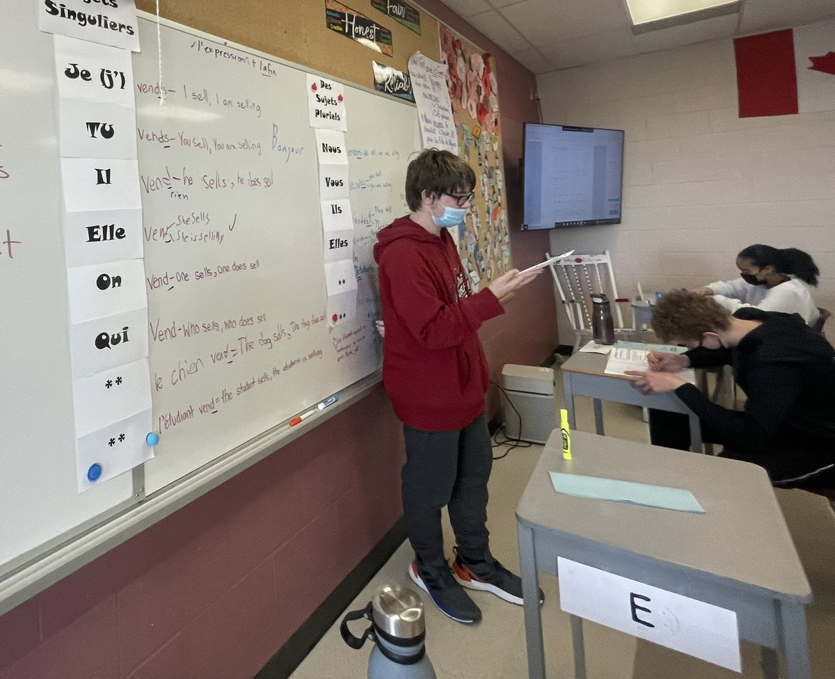 GoHurricanesGo's tweet photo. Giving and taking direction en francais! #WeCan #GradeSeven #GradeEight https://t.co/LTb5WXx1gj