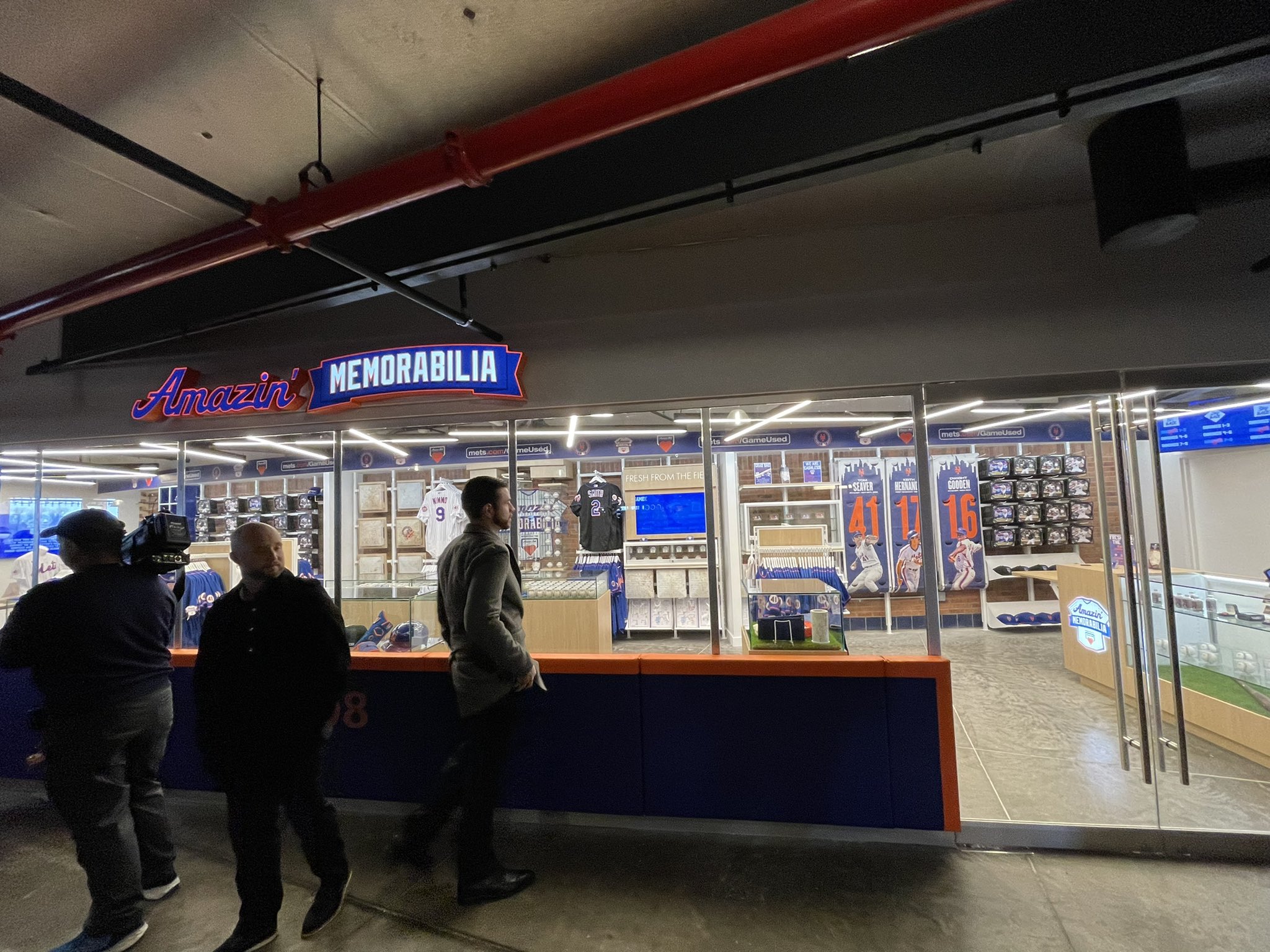 Darren Rovell on Twitter "Ten years ago, team memorabilia stores were