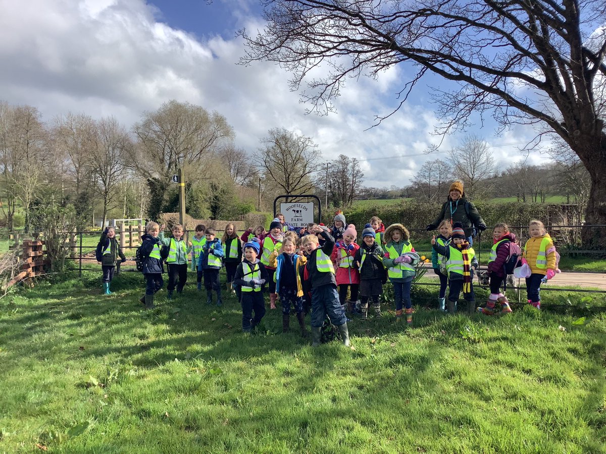 BosburyPrimary's tweet photo. Class 2 visited their third farm of this term! This time it was the robotic dairy farm! We are so grateful to Mr Simcock for having us.  A huge well done to all the children who walked a total of 5 miles to get there and back! #makelearningmemorable https://t.co/c9gvlvaAVp