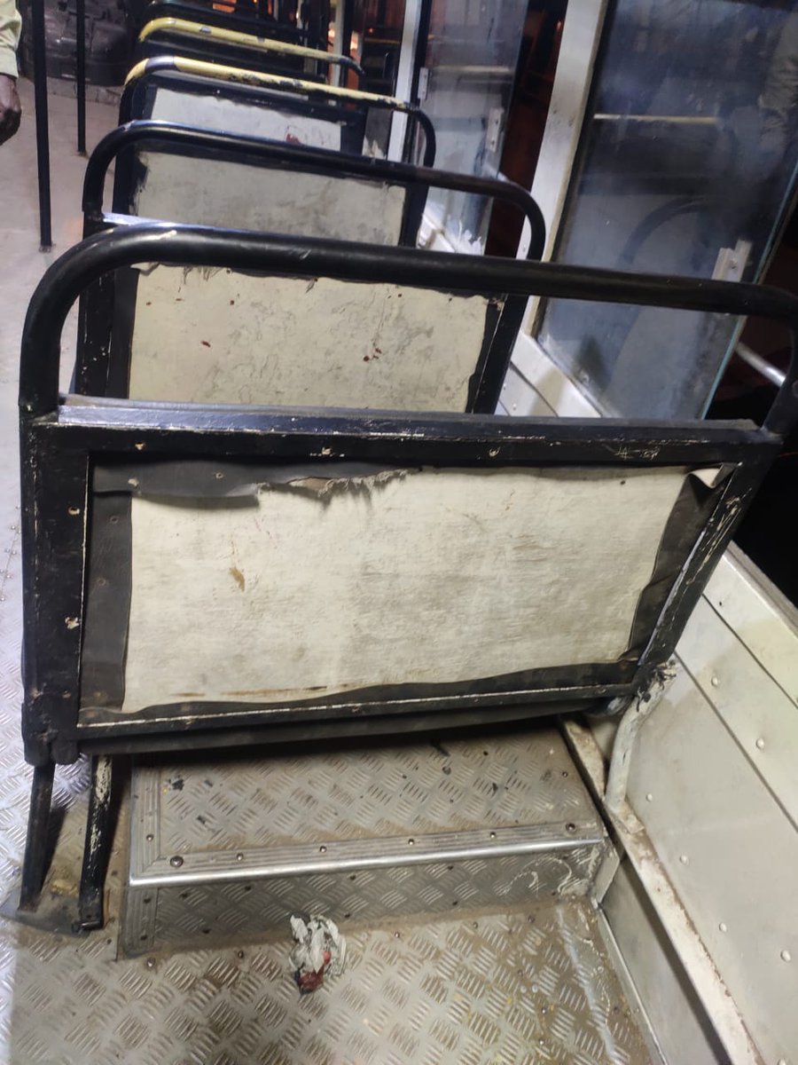 DMKMRTSRTC tweet media