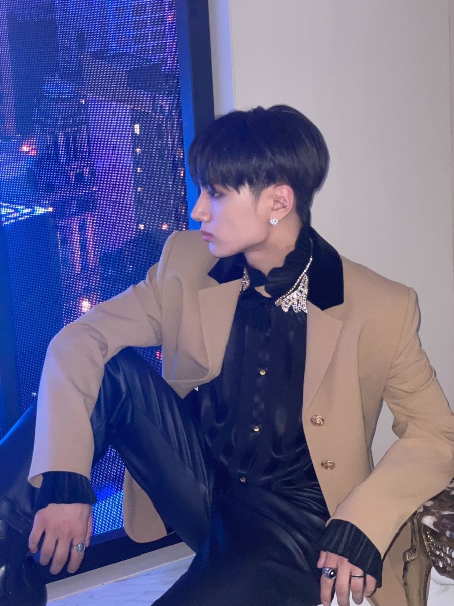 nct✘t file ! tweet media