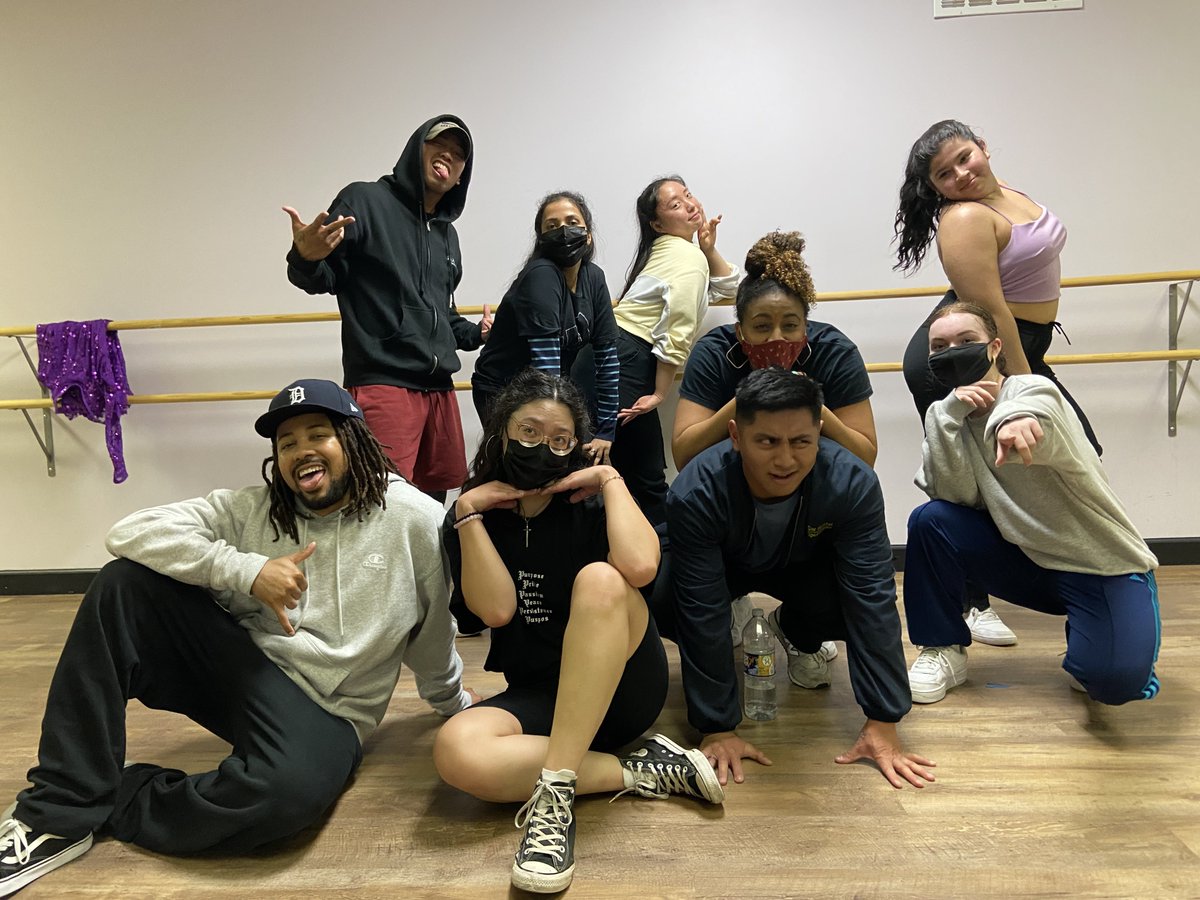 CREWcialVA's tweet photo. Thank you Karl for teaching the last community class till summer! Thank y’all for coming out! https://t.co/vLr2MOAJvs