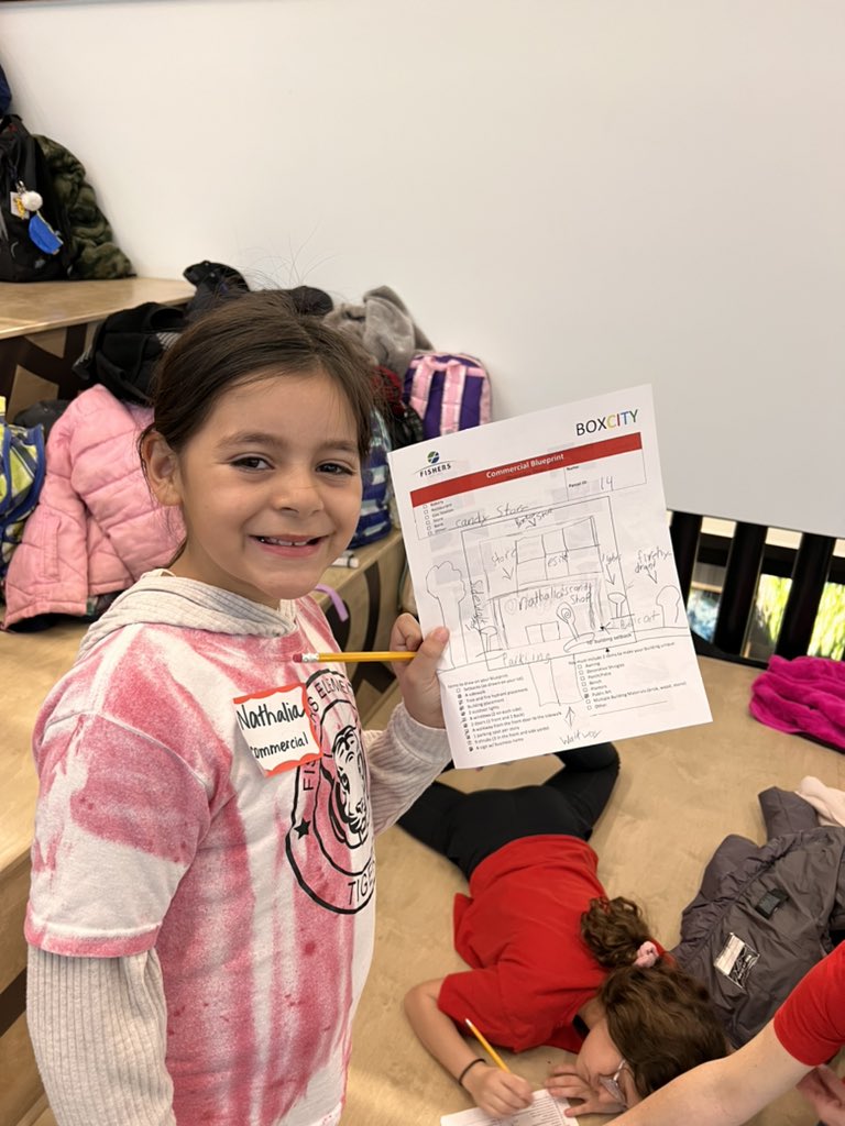 MsCaseyTaylor's tweet photo. We had an absolute blast at @Hub__Spoke participating in Box City! We got to meet @ScottFadness and build the city of Fishers! 🎉🏡 Huge thank you to @FishersIN city workers for a fun experience! @FESTigersHSE @RossHilleary https://t.co/AzFGMXVPZg