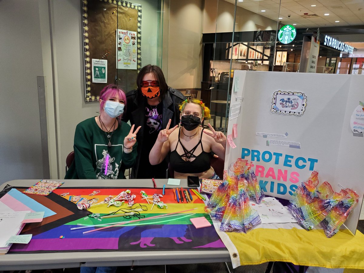 UAFSPRIDE's tweet photo. #TransDayOfVisibility https://t.co/KCP9JRiYjn