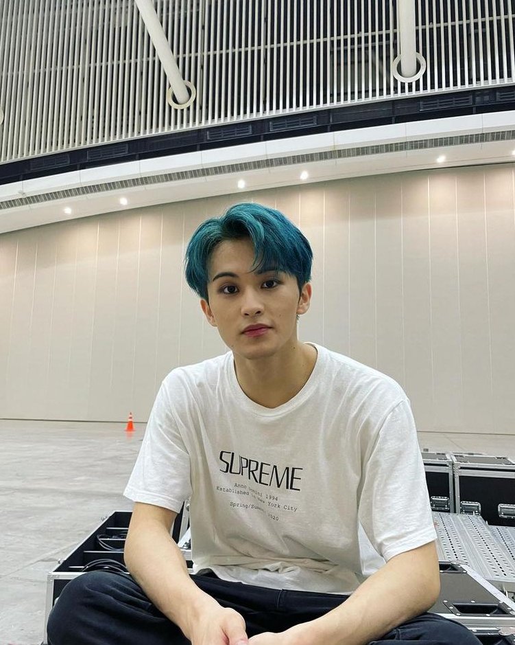 nct✘t file ! tweet media