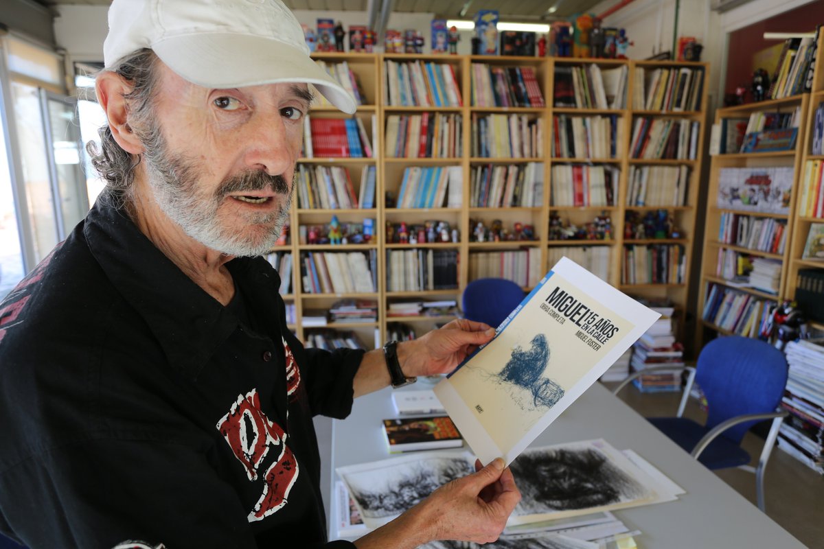 ArrelsFundacio's tweet photo. Ens ha deixat el Miquel Fuster. Tenia 78 anys, va ser il·lustrador i, des de l’experiència d’haver viscut 15 anys al carrer, va dedicar els darrers anys de la seva vida a explicar que viure a la intempèrie no és una cosa normal. https://t.co/8RYgbM12Sa