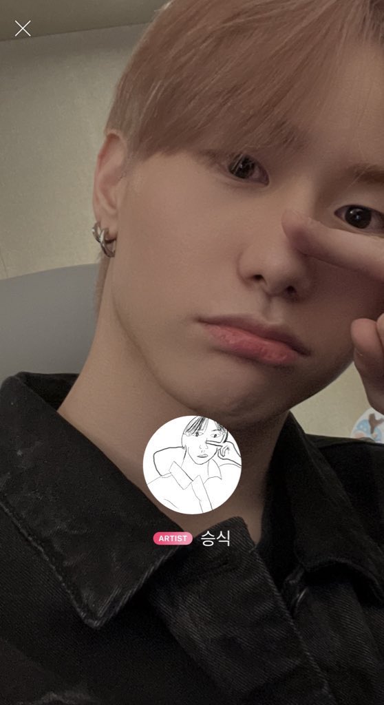 seungsik_tmi's tweet photo. 973. 승식의 2022년 4월 1일 - 만우절 기념 버블 프로필 사진이 바뀌었다. https://t.co/LMl7gN0kc7