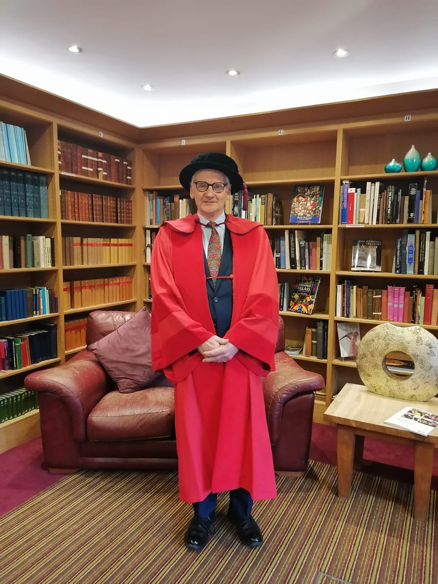joeegans's tweet photo. Joe was honoured to receive an honorary doctorate from his alma mater @UniKent today https://t.co/UqV3KJMVWm