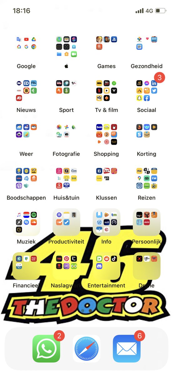 Frankblzs's tweet photo. Zijn er meer #tweeps & #tweeple die net als ik hun #homescreen #ios #android iedere keer volledig gestructureerd moeten hebben of ben ik de enige dwaas die dat doet?๐๐ #iphone #apps #appaddict https://t.co/TNeMkKKaSA