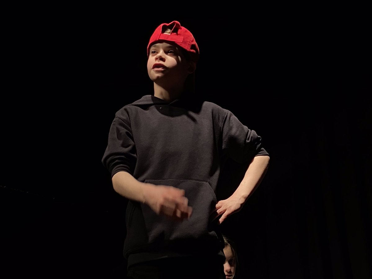 MetDrama's tweet photo. So very proud of our Year 7 and 8 students who performed ‘Ernie’s Incredible Illucinations’. Great to be doing shows in front of an audience again! https://t.co/0vMCmZcMWv