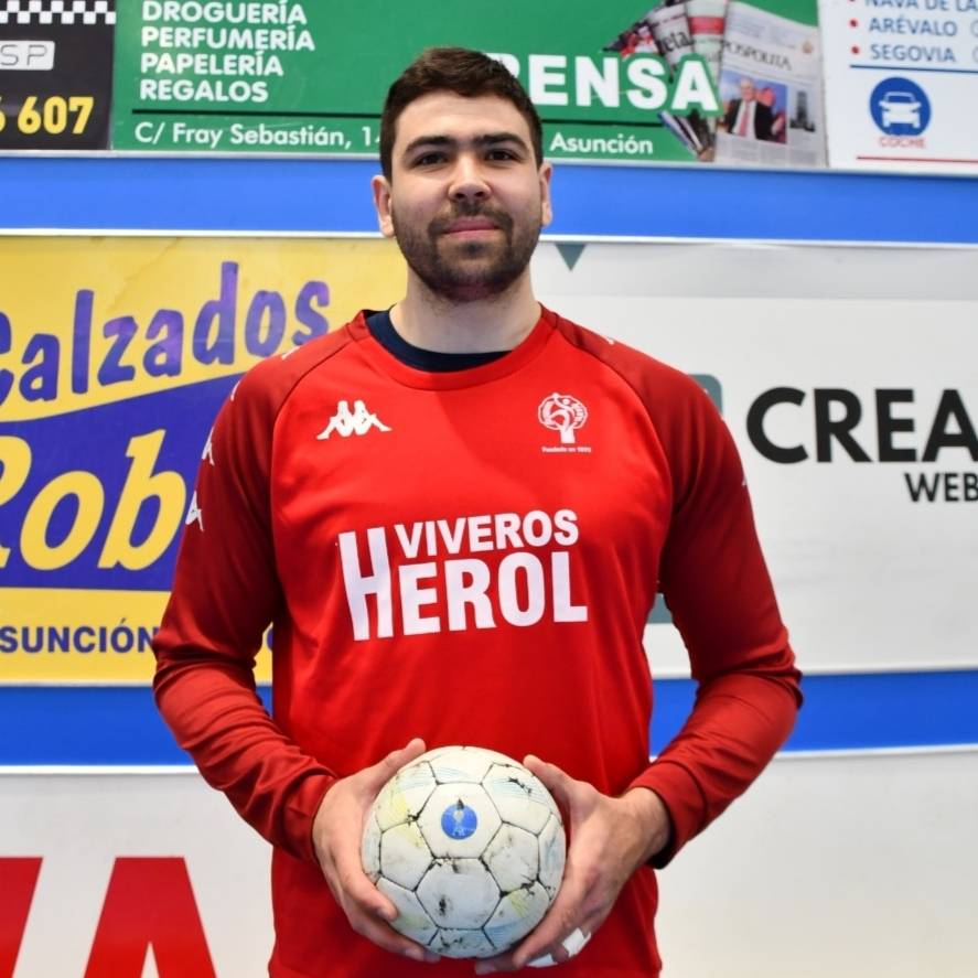 Mañana viernes día 1 realizaremos la presentación de Luka Sebetić 🤾🏻‍♂️, última incorporación del #ViverosHerolBmNava.
A las 18:00h en el Hotel Fray Sebastián 🏨
Os esperamos 😉

#GuerrerosNaveros 🔴⚪
#SaboreaASOBAL