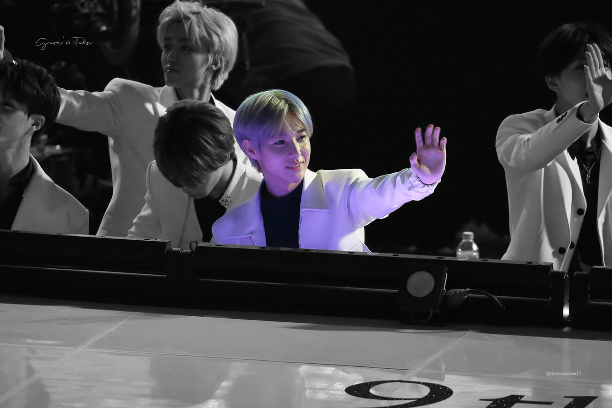 만우절 은발 런쥔이는 다 레전드를 남겨