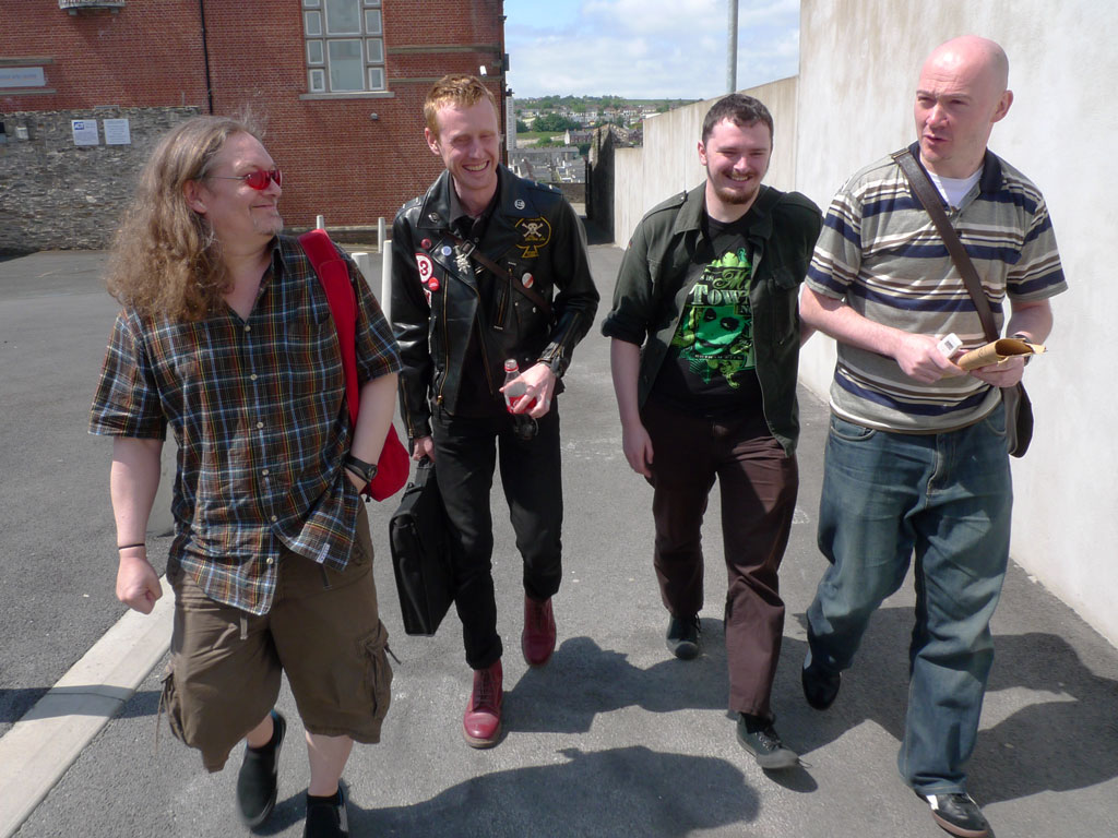 OldJackBurton74's tweet photo. RIP Garry Leach.  A brilliant artist and a brilliant friend. We put many a comic festival together. What a guy and what a loss. Big hearted, full of mischief and the best of craic. Thoughts are with Una, his family &amp; his many friends. Love you loads Garry. x https://t.co/Qi4Wf4ch85