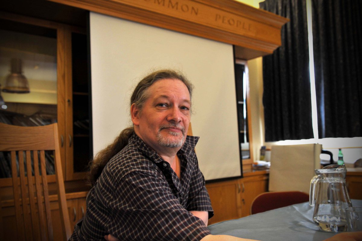 OldJackBurton74's tweet photo. RIP Garry Leach.  A brilliant artist and a brilliant friend. We put many a comic festival together. What a guy and what a loss. Big hearted, full of mischief and the best of craic. Thoughts are with Una, his family &amp; his many friends. Love you loads Garry. x https://t.co/Qi4Wf4ch85