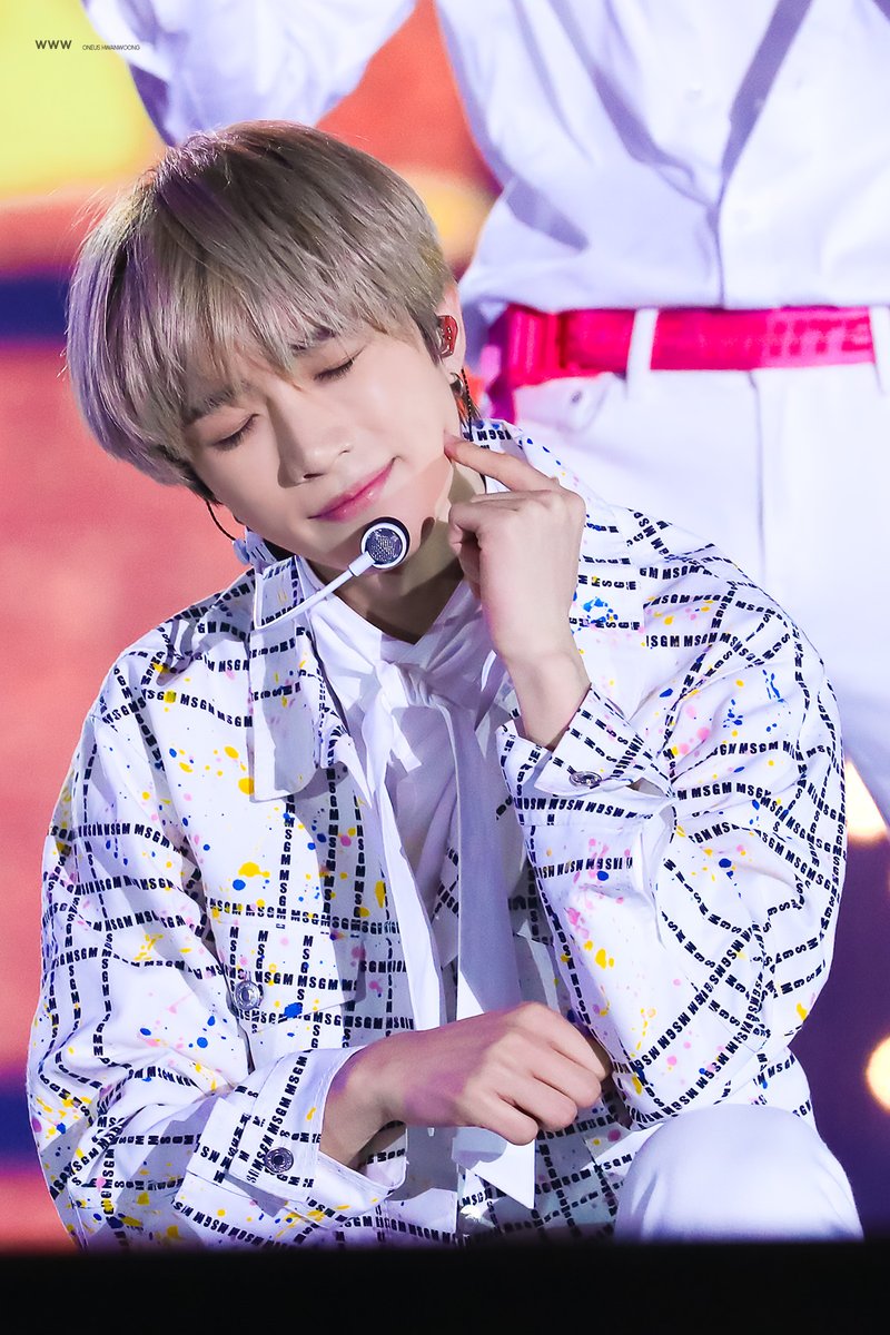 WorldWideWoong's tweet photo. #범규 #TXT #BEOMGYU #투모로우바이투게더 https://t.co/uOkbvguqig