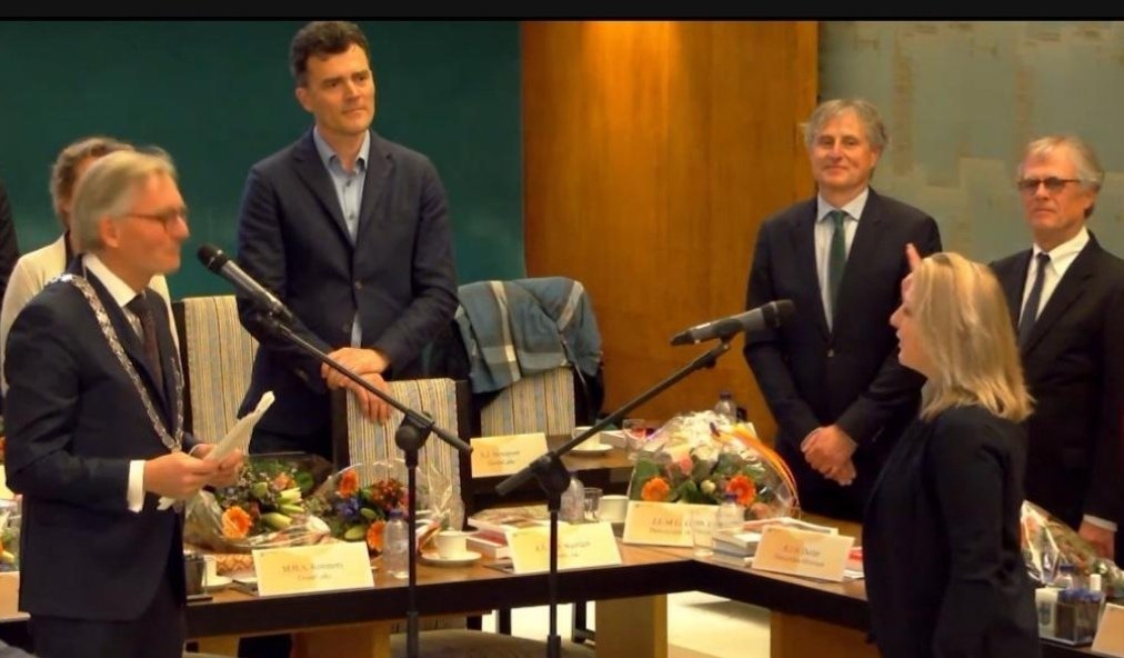 De installatie van onze 3 Raadsleden, rechts in beeld. Edwin Göbbels, Rob Docter en Atie van de Beek.

De installatie van de commissieleden volgt op een later moment. Zij zullen zich dan aan u voorstellen.