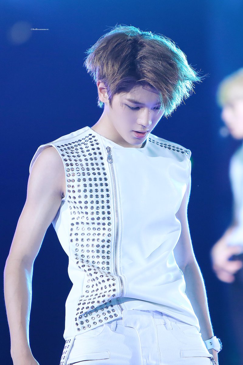 luvforfullsun's tweet image. 140815 .. #태용 #AprilFoolDay