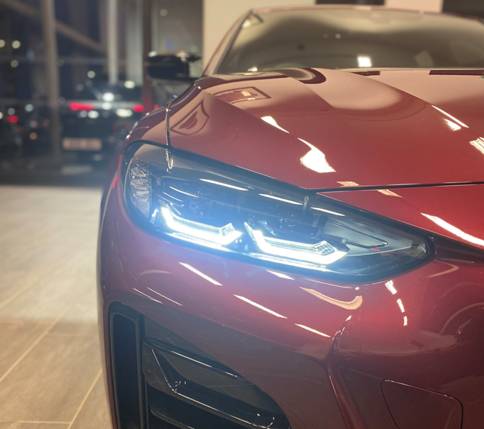 The BMW 4 Series Gran Coupé presents elegant lines and a progressive design language. 

With the flat headlights and the large side air inlets, it defines the striking face of the Gran Coupé.

#The4 #LuxuryCars #UltimateDrivingMachine #BMW