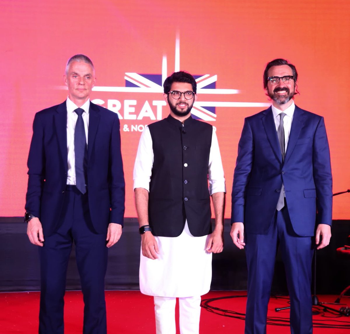 UK in Mumbai 🇬🇧🇮🇳 (@ukinmumbai) on Twitter photo “On this great occasion, I want to reiterate that 🇬🇧 and 🇮🇳 have a great friendship and it will grow from strength to strength in years to come across trade, investment, education and much more.” <a href="/alangemmell/">Alan Gemmell MP</a>
#BestofBritain #QBP “On this great occasion, I want to reiterate that 🇬🇧 and 🇮🇳 have a great friendship and it will grow from strength to strength in years to come across trade, investment, education and much more.” <a href="/alangemmell/">Alan Gemmell MP</a>
#BestofBritain #QBP