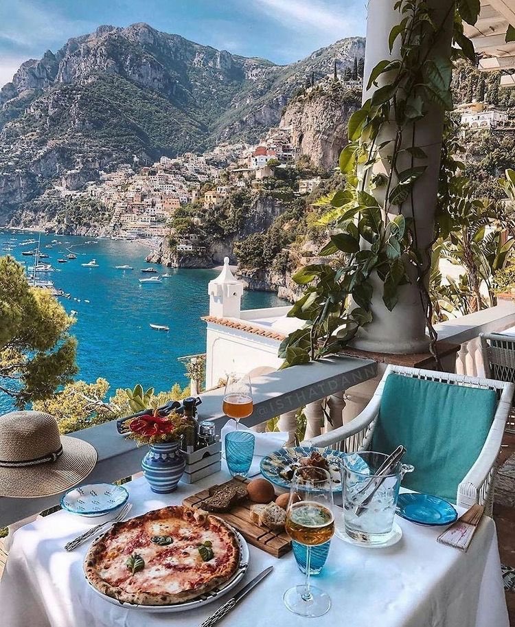 DominusAbdullah's tweet photo. Positano Italy https://t.co/oP4qIFvG1o
