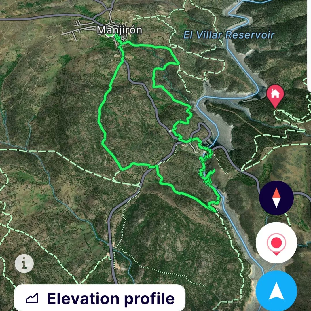 Akampando's tweet photo. Dos #rutas de reconocimiento en un día,la primera el pueblo de #Majirón, un lugar precioso, recorrimos el canal Isabel II, 11 km de recorrido y después nos fuimos a #Patones uno de los lugares de #escalada más importantes de #Madrid 17 km para hacer un total de 28 km. https://t.co/tEoOyUgPfz