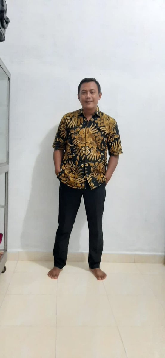 youdicasper1's tweet photo. OrAng yang sama https://t.co/9FcdIDtmDF